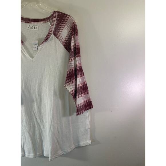 MAURICES Women’s Baseball Jersey / Size: 1X - Picture 4 of 6